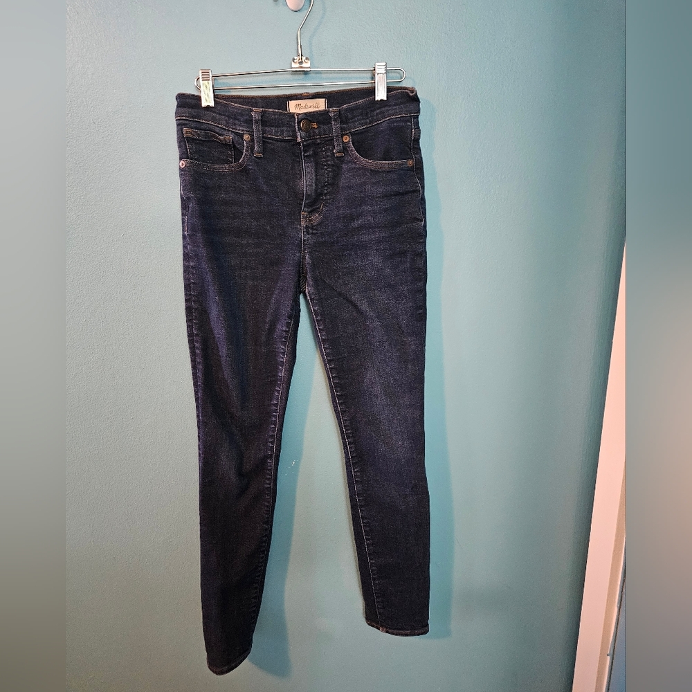 Madewell 9" Mid-Rise Skinny Jeans Dark Wash. Size 26
